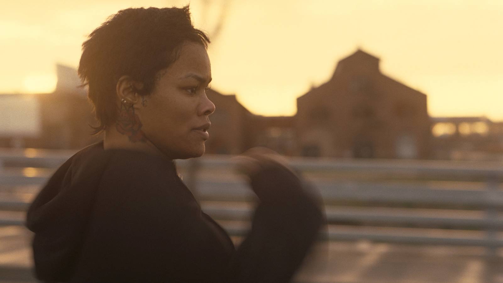 Perfidia Beverly Hills (Teyana Taylor) running against the sunset in One Battle After Another