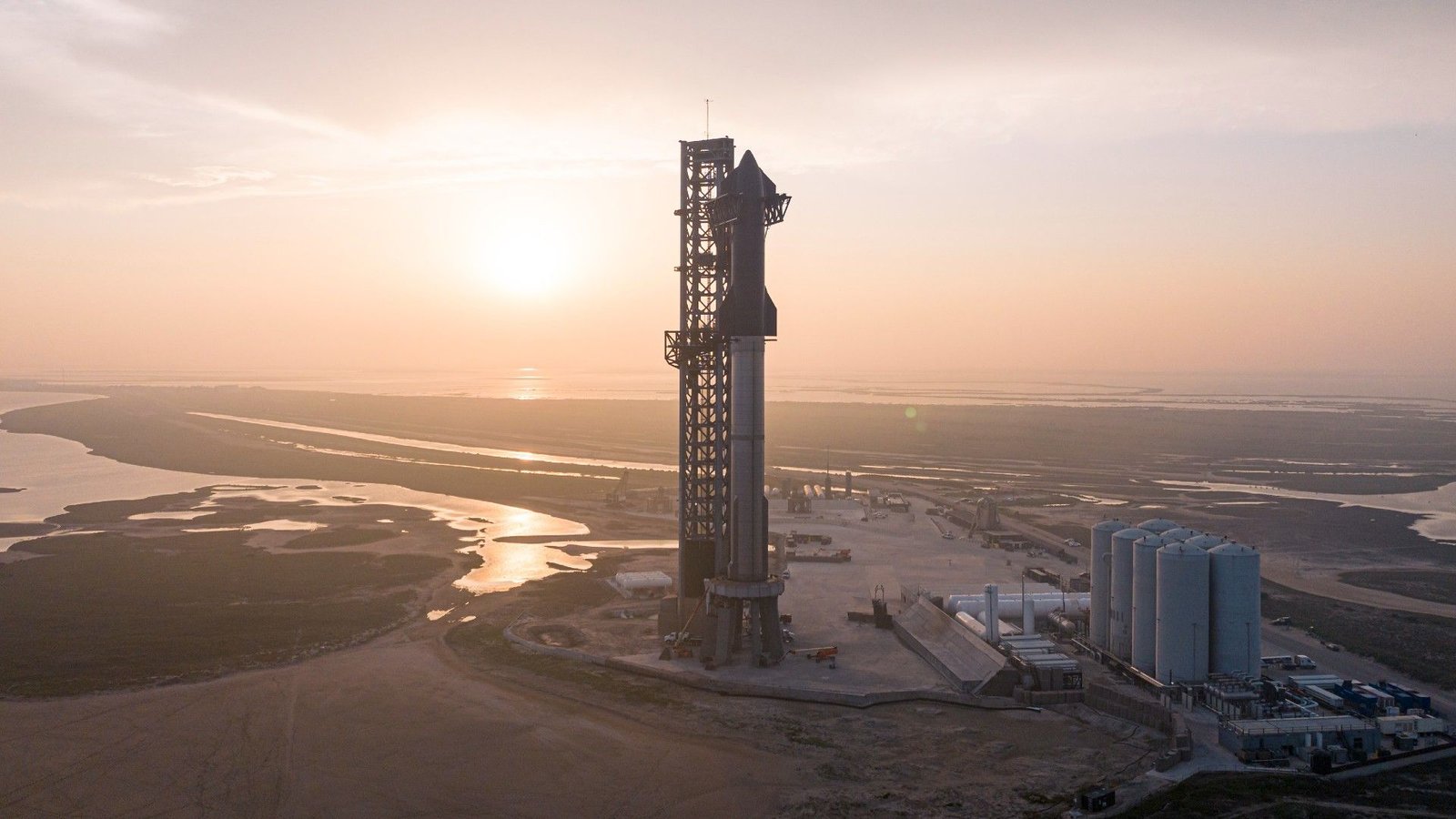 (Image credit: SpaceX via Twitter)