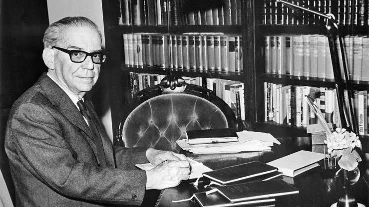 Vivian Schlesinger