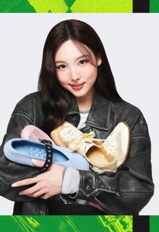 TWICE's Nayeon for Vivaia's spring 2026 campaign. Vivaia