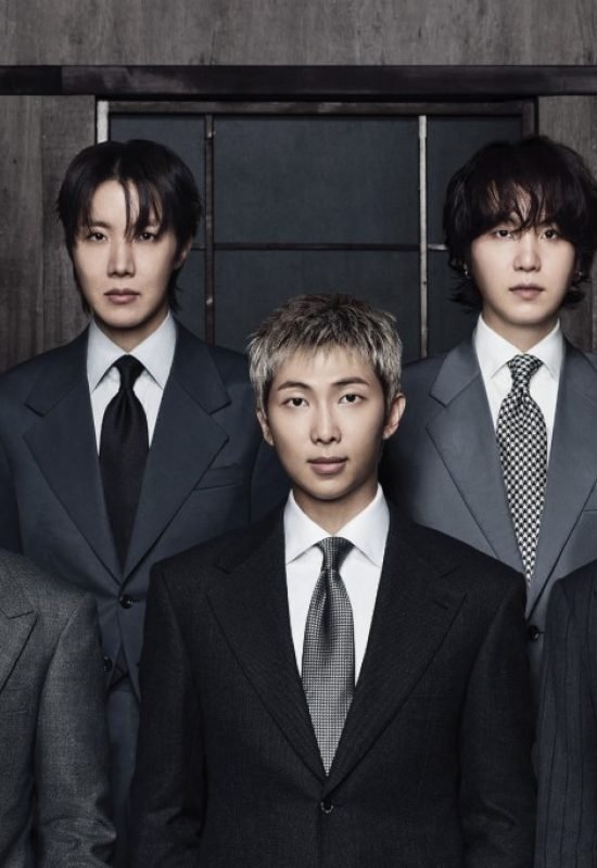 BTS on the cover of 'ARIRANG' BigHit Music